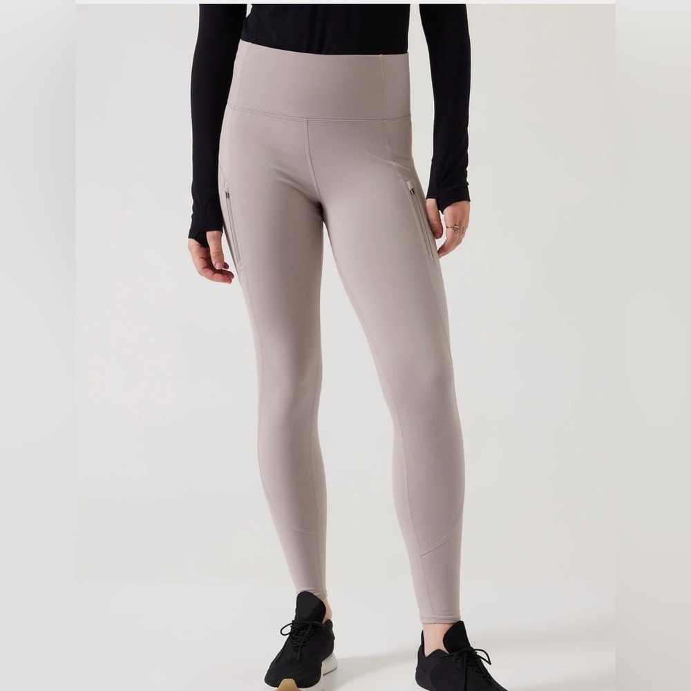 Athleta rainier tight light purple size large